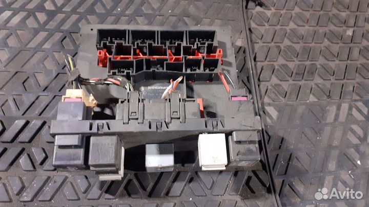 Блок бортовой сети passat b6 пассат б6 3c0937049d