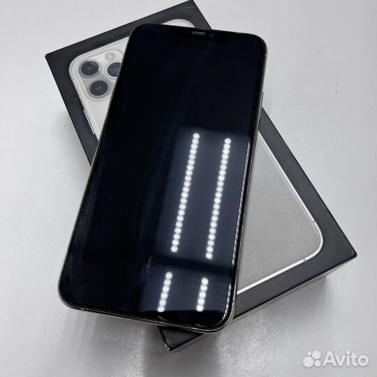 iPhone 11 Pro Max, 64 ГБ
