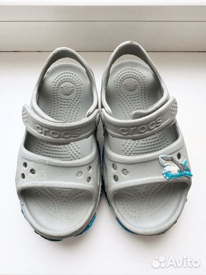 Сандалии crocs c8