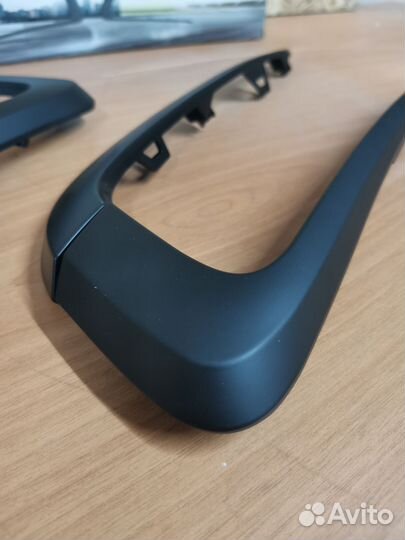 Молдинги переднего бампера Гранта Fl, Черный Мат