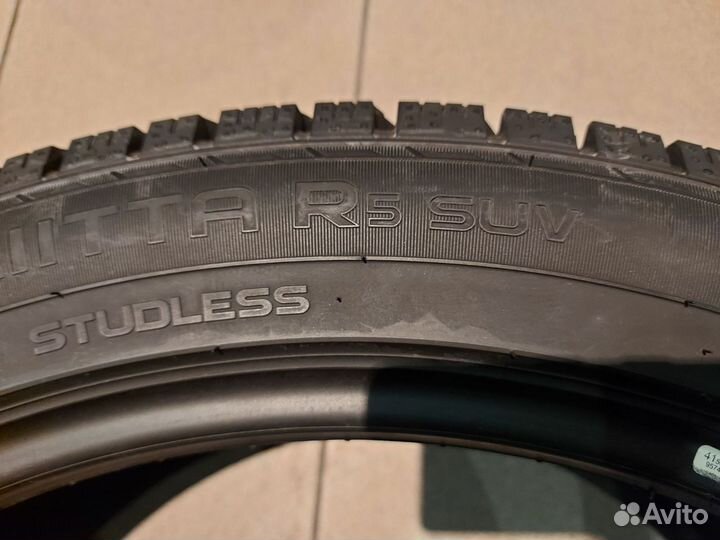 Nokian Tyres Hakkapeliitta R5 SUV 235/50 R21 104R