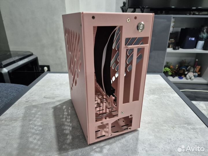 Корпус Mini ITX розовый (Аналог sgpc K39)