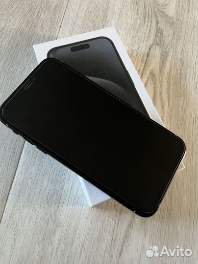 iPhone xr в корпусе 15 pro 256 гб