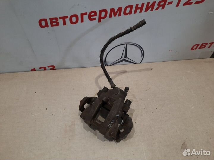 Суппорт задний левый Mercedes E350 W211 272.964