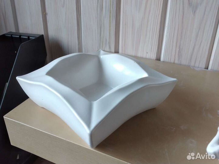 Горшок гипсовый