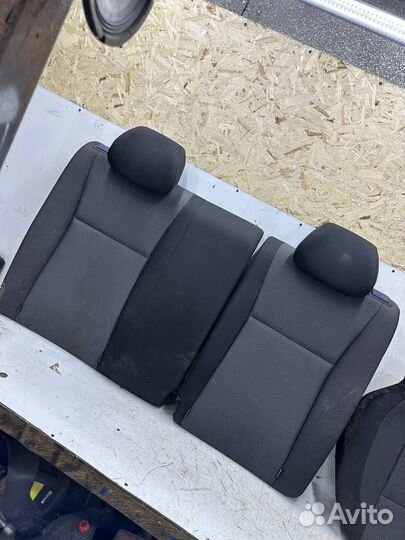 Задний ряд сидения Hyundai Solaris 2