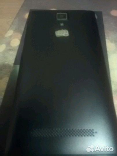 Micromax Q413, 3/16 ГБ