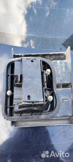 Задний левый фонарь Пассат Б3 седан