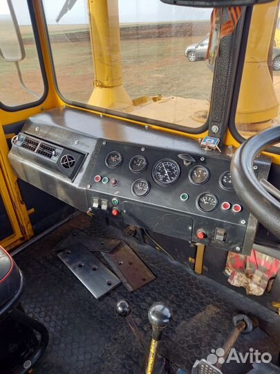 Трактор Кировец К-700, 1985