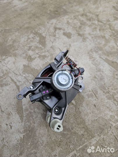 Whirlpool двигатель