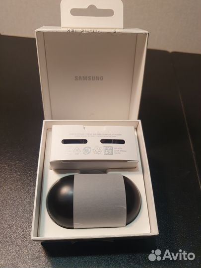 Беспроводные наушники samsung galaxy buds