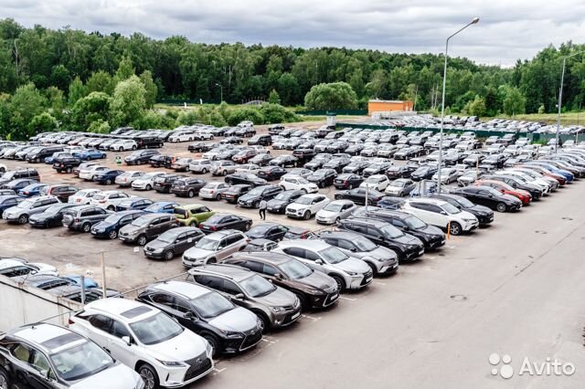 Дилерский центр тойота ясенево. Автосалон в ясенево. Рольф тойота ясенево. Рольф ясенево. Рольф сервис спб.