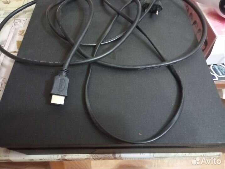 Игровая приставка Sony PlayStation 4 Slim на 1 Tb