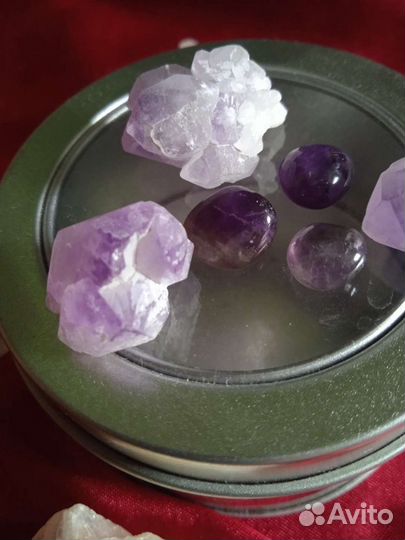 Аметисты. Вставки. Кабашоны
