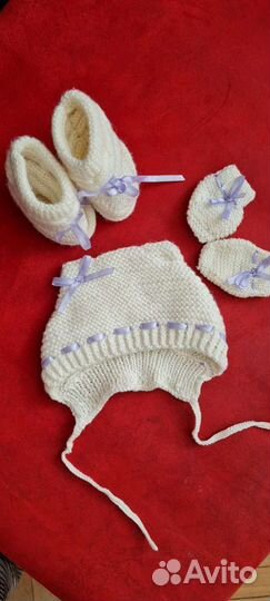 Шапка, пинетки, варежки
