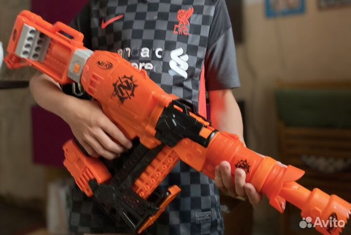 Бластер nerf