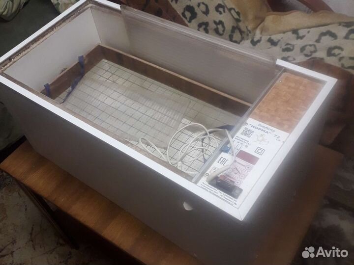 Инкубатор для яиц Блиц 72