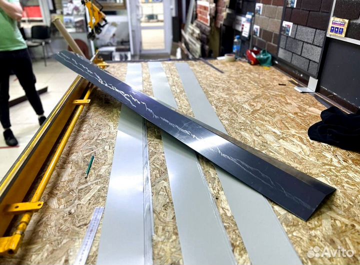 Конек на крышу