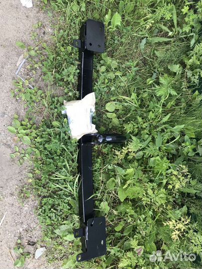 Фаркоп Opel Zafira B