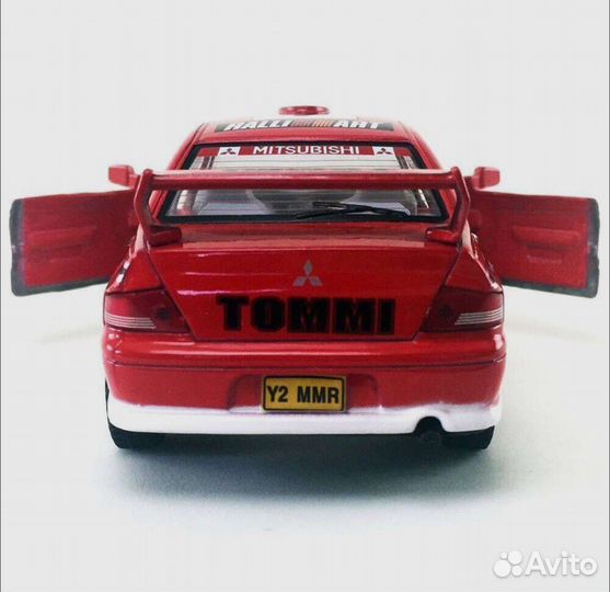 Mitsubishi lancer evolution 9 модель игрушка