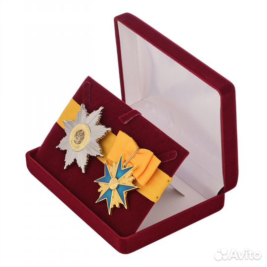 Иностранные ордена в подарочной упаковке, муляжи