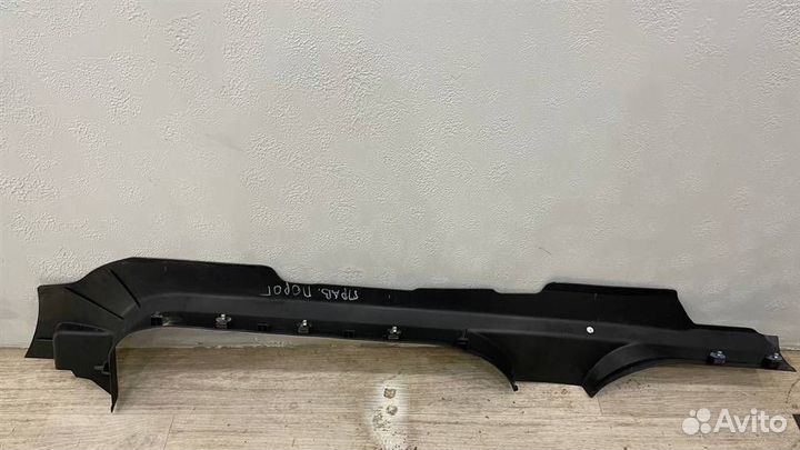 Накладка порога (внутренняя) Опель Астра Аш