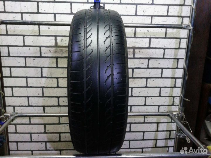 Hankook Optimo K406 215/65 R16 98H