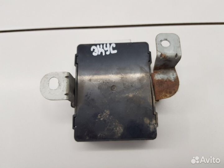 Блок управления задней шторки (Hyundai Equus)