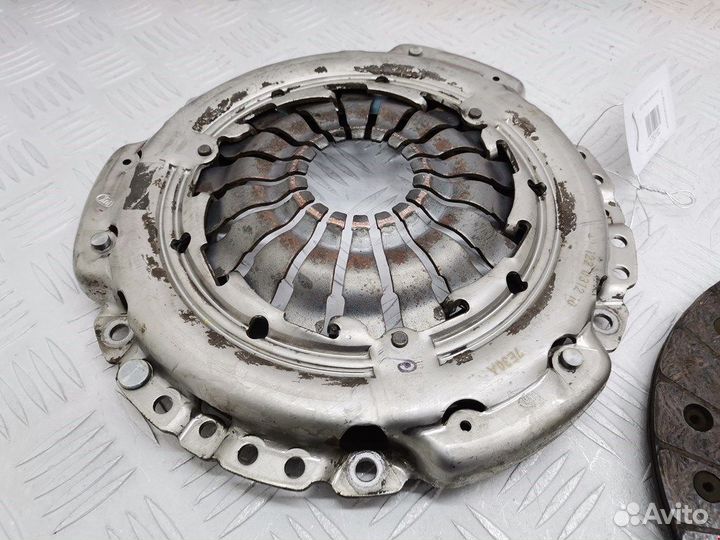 Маховик (демпфер сцепления) для Renault Scenic 2