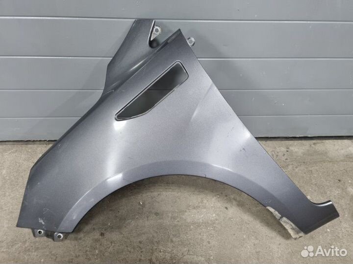 Крыло переднее левое Kia Rio С 2011