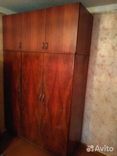 Платяной шкаф бу