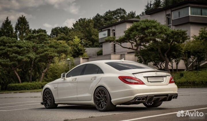 Кованые диски в стиле Vossen для Mercedes CLS R20