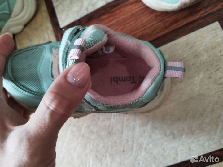 Кроссовки для девочки 25 размер