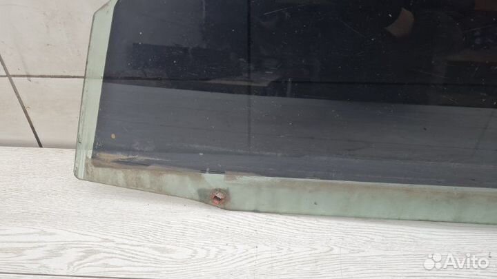 Стекло двери переднее левое Bmw 3 E46 M43TU 1999