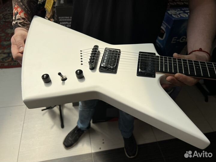 Электрогитара epiphone