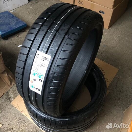 Bridgestone Potenza Sport 295/30 R20 и 265/35 R20 99Y