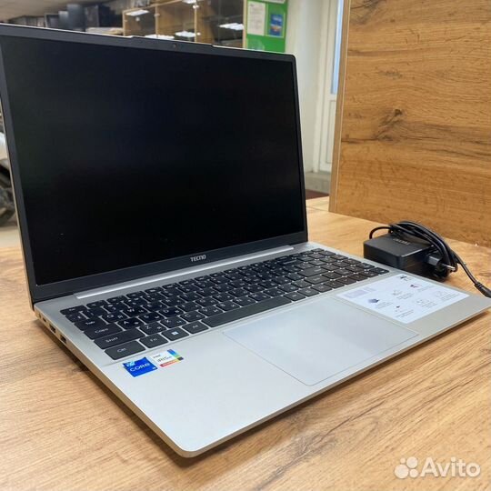 Ноутбук Tecno MegaBook K16