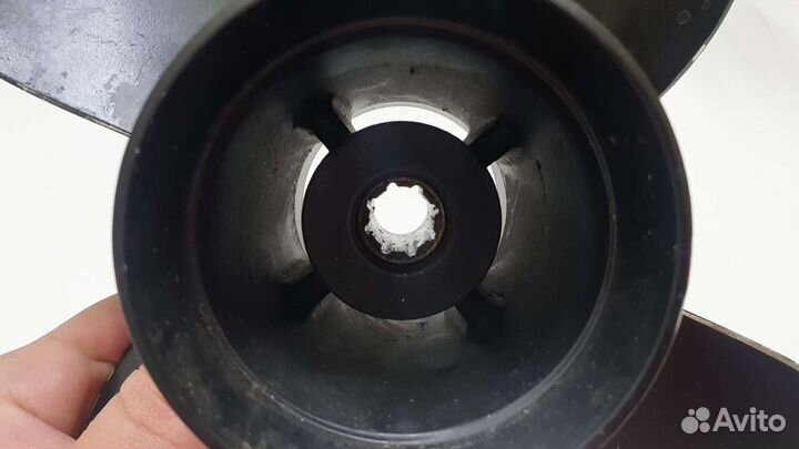 Винт mercury 15m