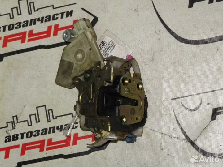 Замок двери nissan mazda. liberty serena silvia sunny tino wingroad X-trail. VNC24 VY11 WFY11 WHY11