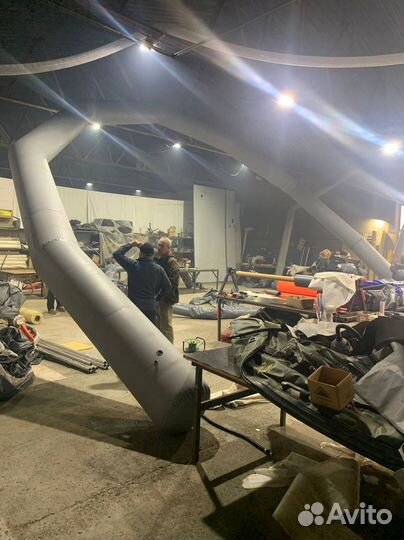 Надувная пневмокаркасная палатка