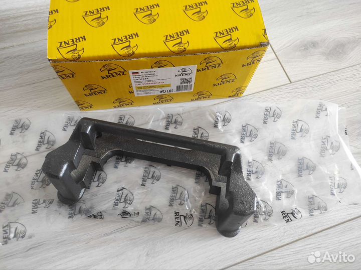 Скоба суппорта Газель передняя