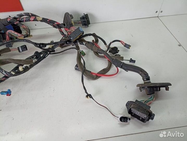 Электропроводка под торпедо