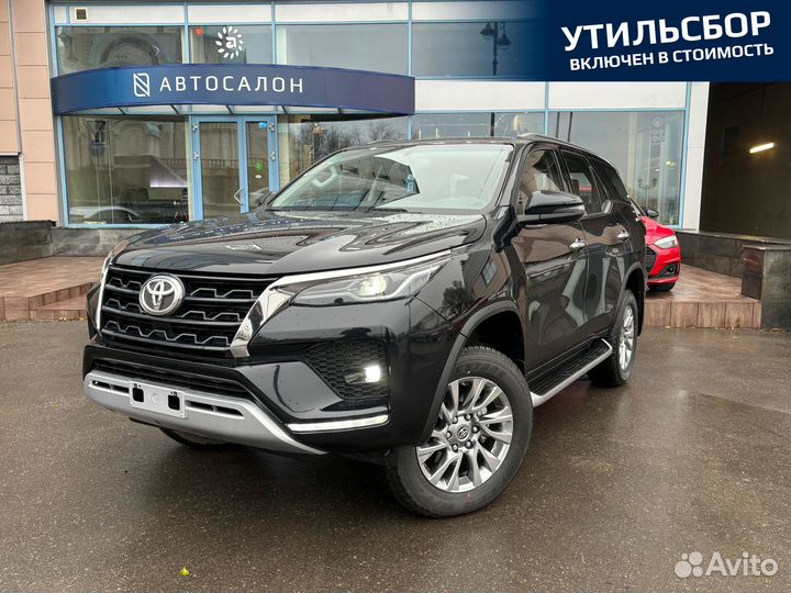 Toyota Fortuner 2.8 AT, 2022, 18 км