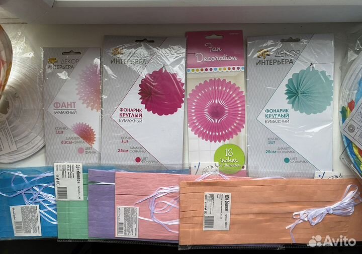 Яркое украшение праздника в пастельных тонах