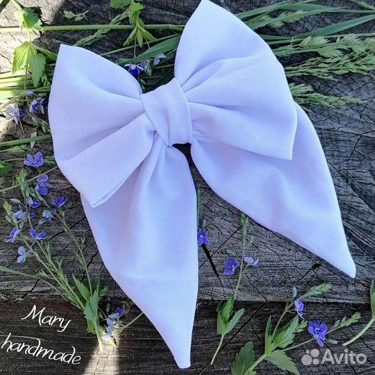 Бант-заколка