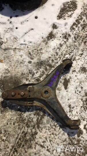 Рычаг передний Audi 80 B3