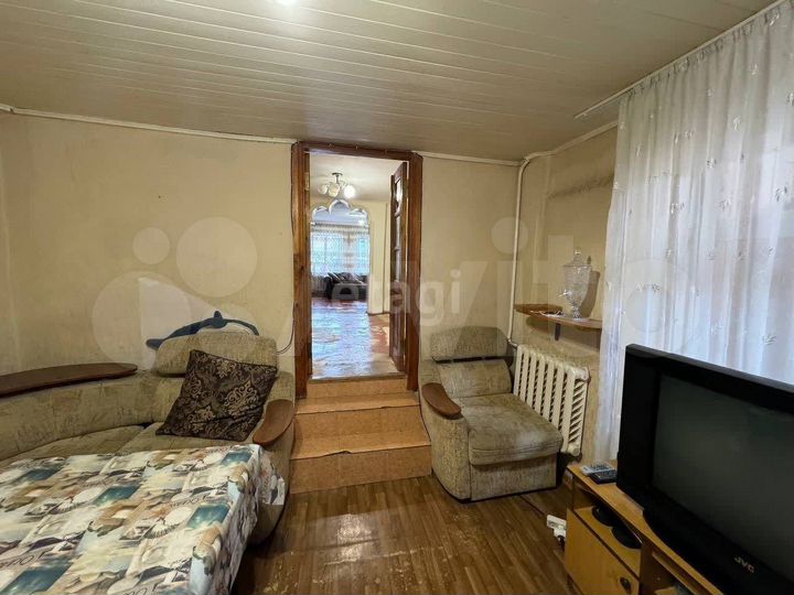 5-к. квартира, 100 м², 1/1 эт.