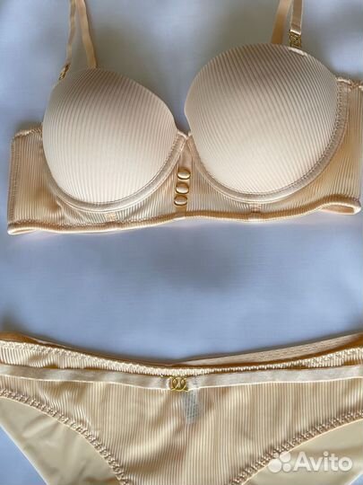 Комплект нижнего белья