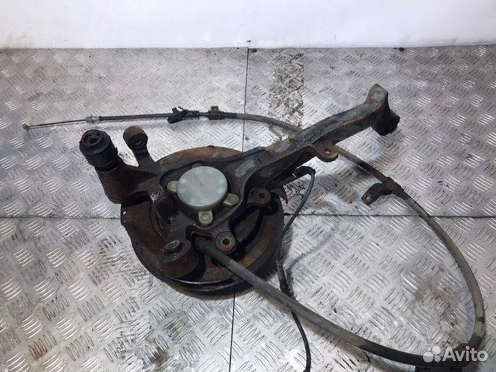 Кулак задний левый Hyundai Sonata EF 2.0 01-12