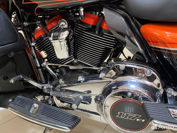 Harley-Davidson CVO Road Glide Limited